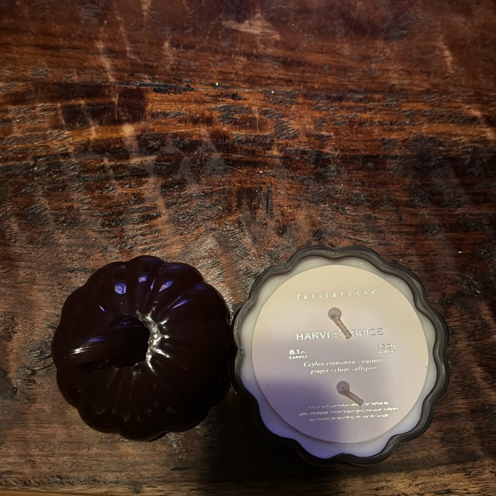 Pottery barn new Harvest Spice 8.1 ounce candle